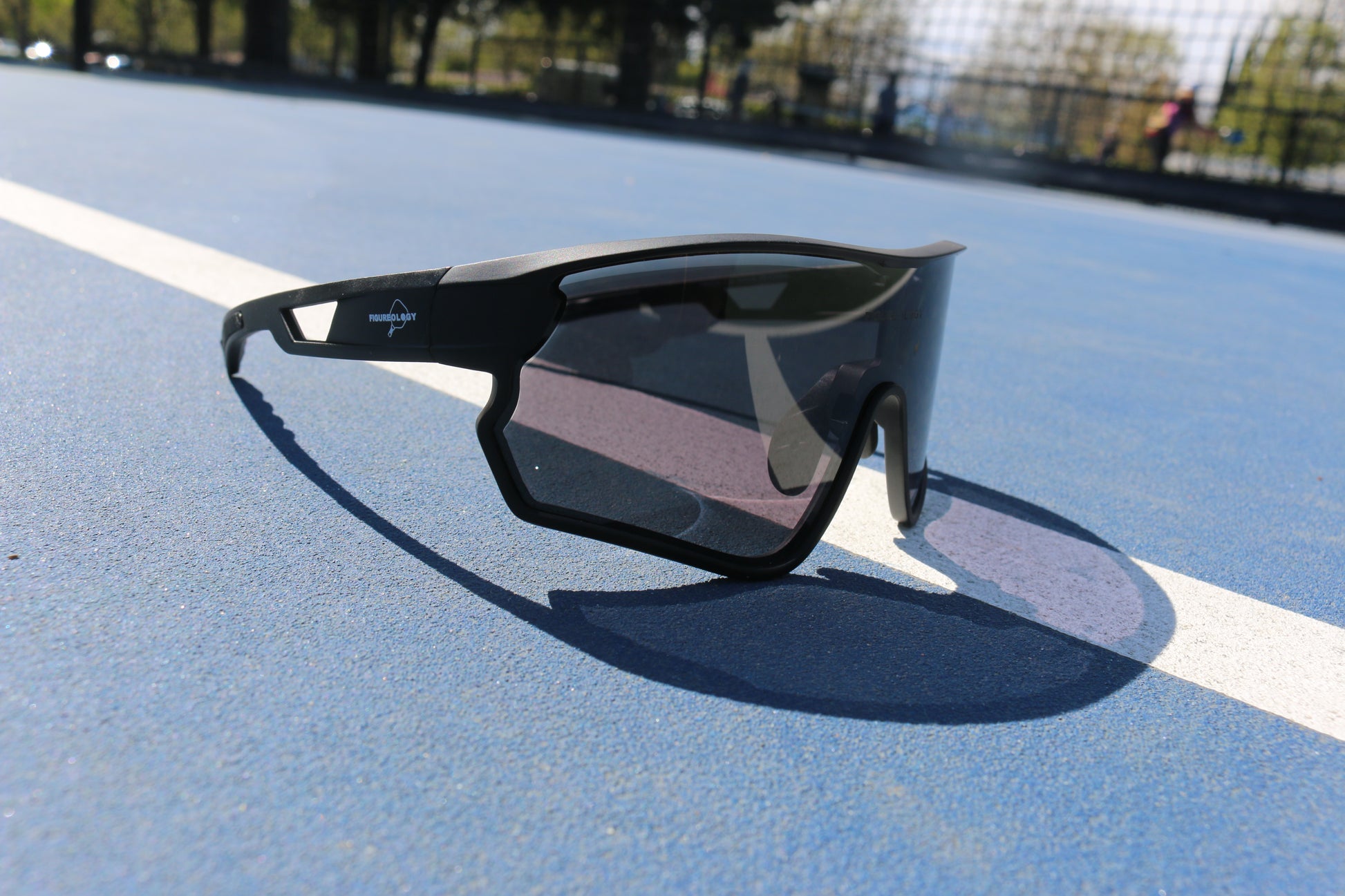 Figureology Pickleball Protective Eyewear with Photochromic Lens